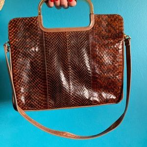 💫VINTAGE 1970s snakeskin slim purse ✨more pics coming!✨